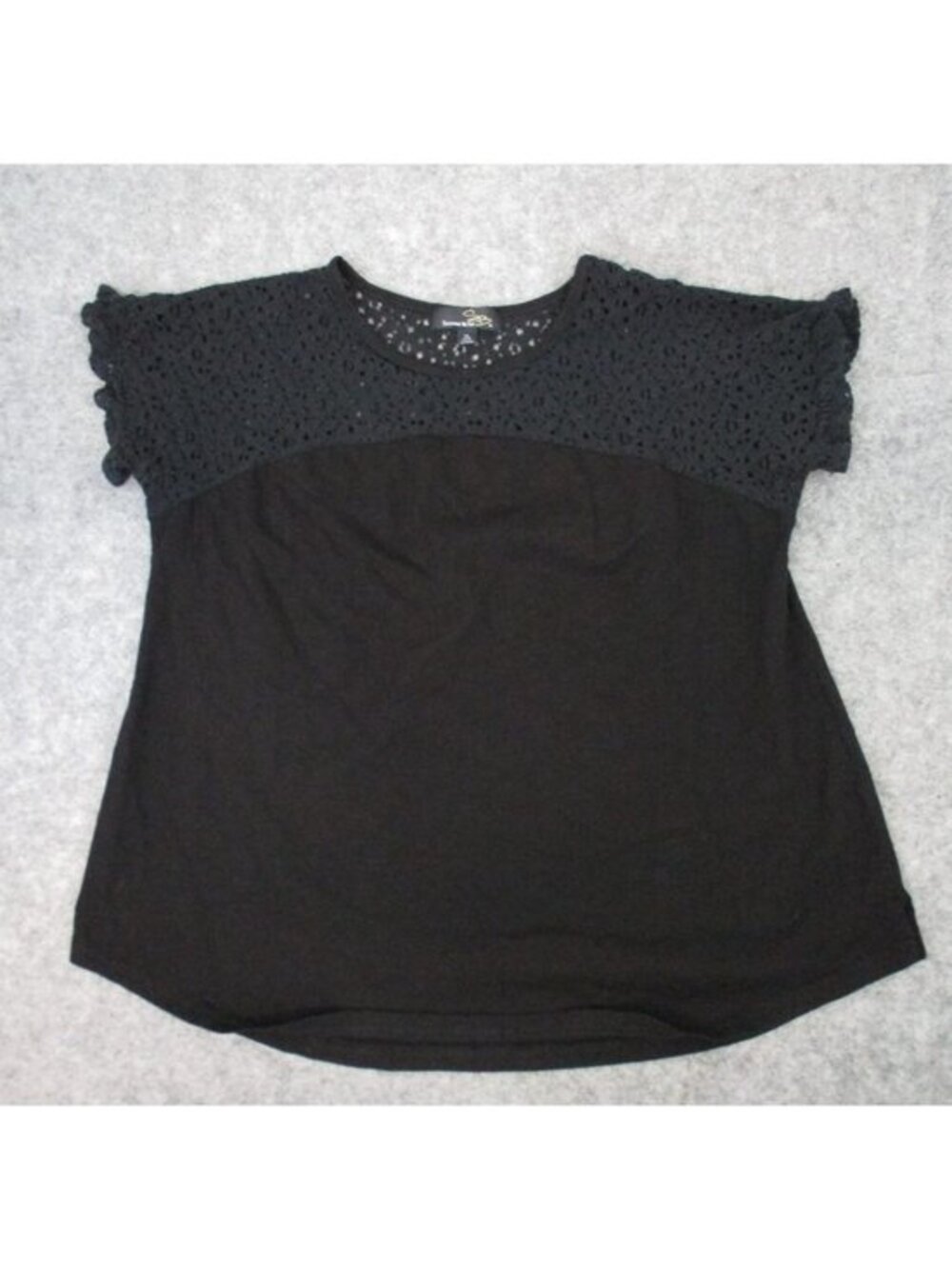 Suzanne Betro Womens XL Black Blouse Crochet Lace Shoulder Short Sleeve